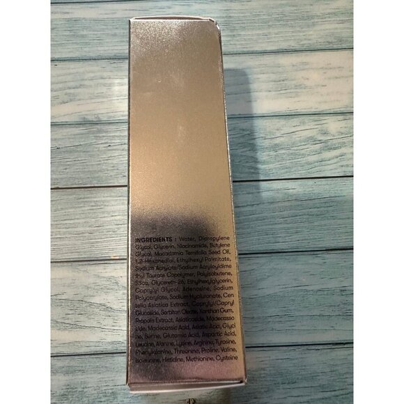 VT Reedle Shot 100 - Cica x Hyalon - 1.01 ozs - NIB - Picture 2 of 6